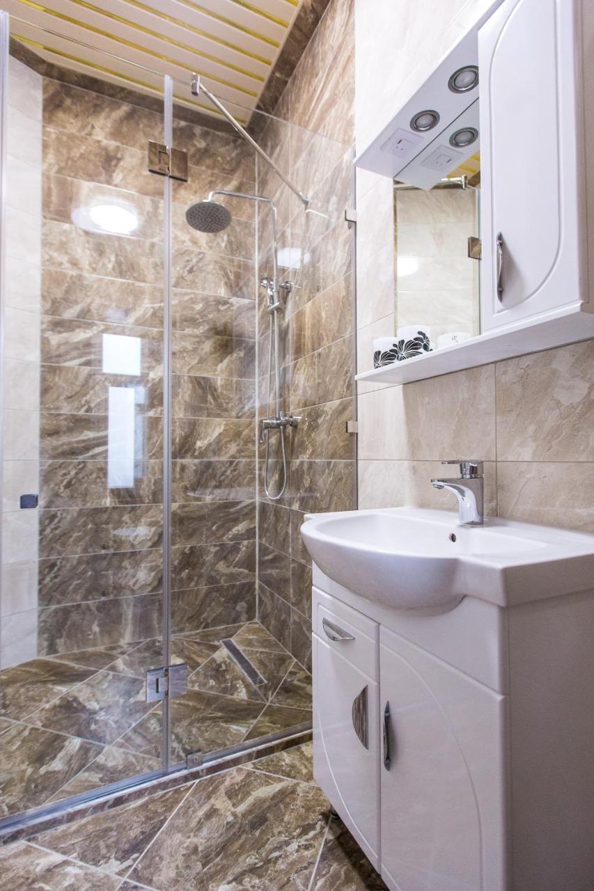 Apartamento Avangard On Sholom Aleikhem St 7 Apart Leópolis Exterior foto
