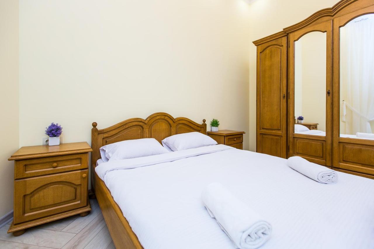 Apartamento Avangard On Sholom Aleikhem St 7 Apart Leópolis Exterior foto
