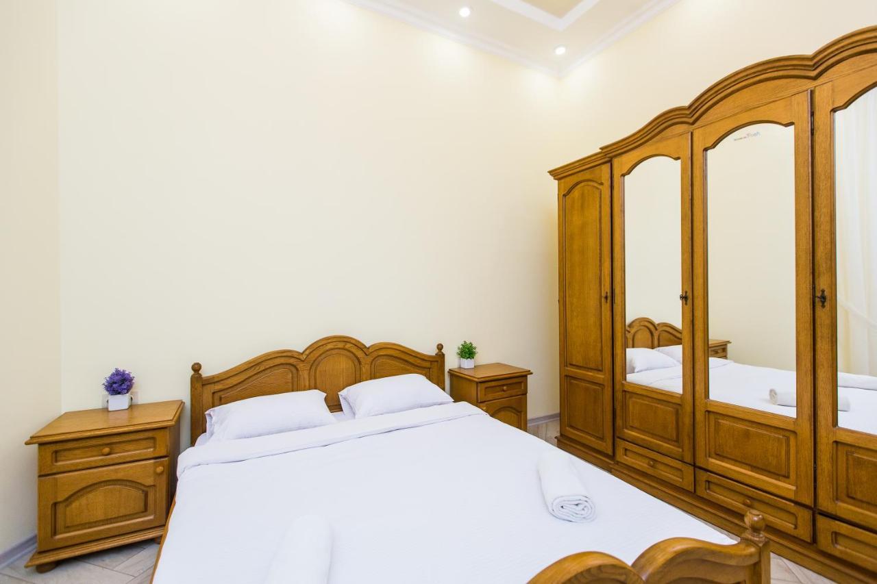 Apartamento Avangard On Sholom Aleikhem St 7 Apart Leópolis Exterior foto